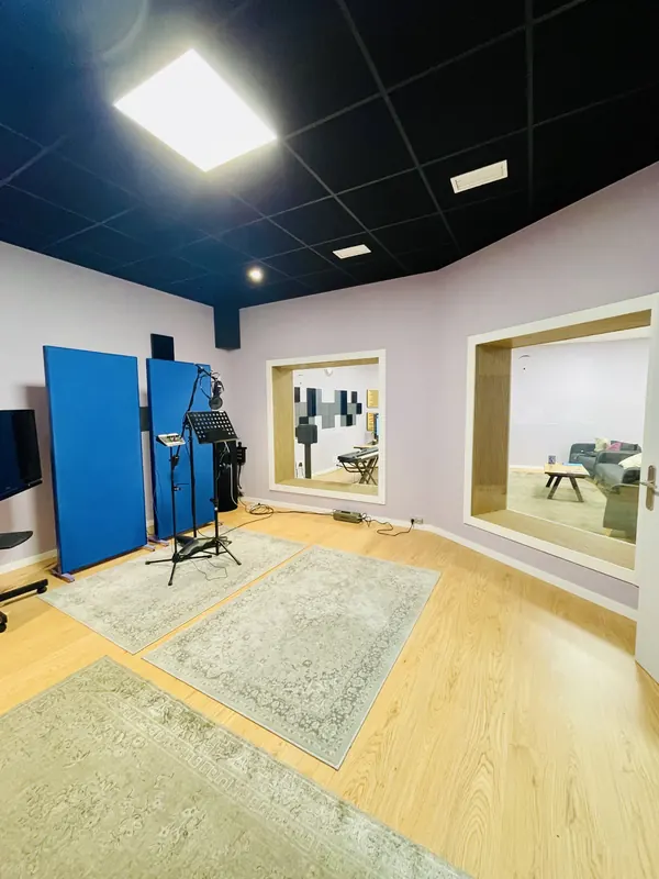 Room A with its two windows onto the control room