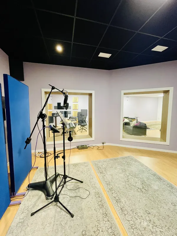Microphones set up in Room A