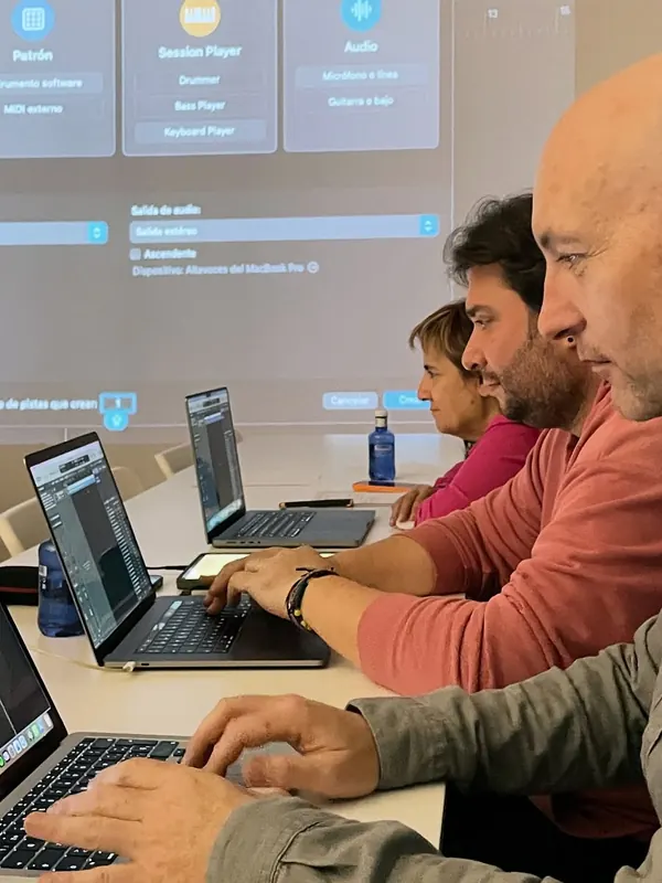 Hands-on training in Room M